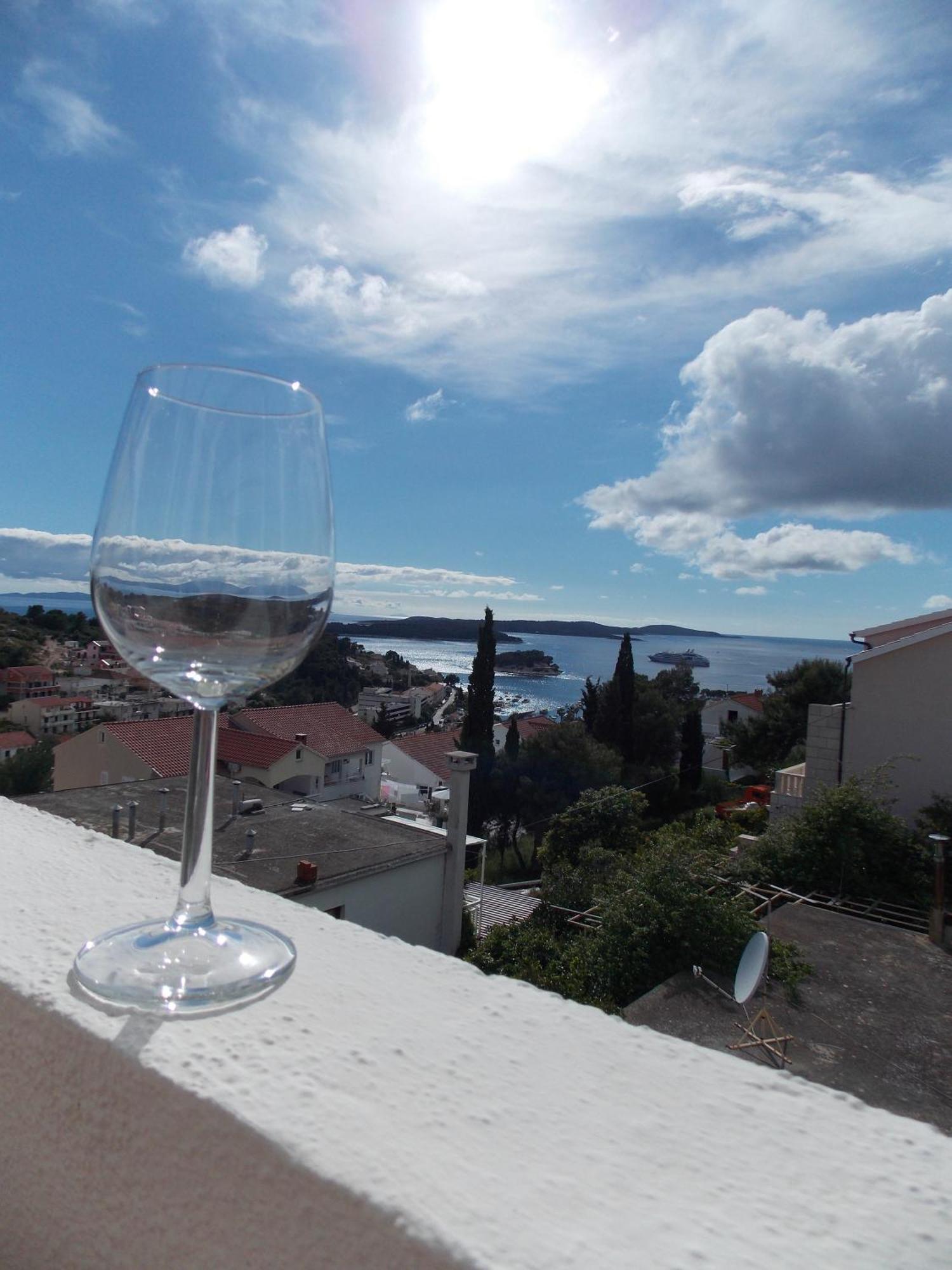 Apartments And Rooms Jasna Hvar Town Exterior foto