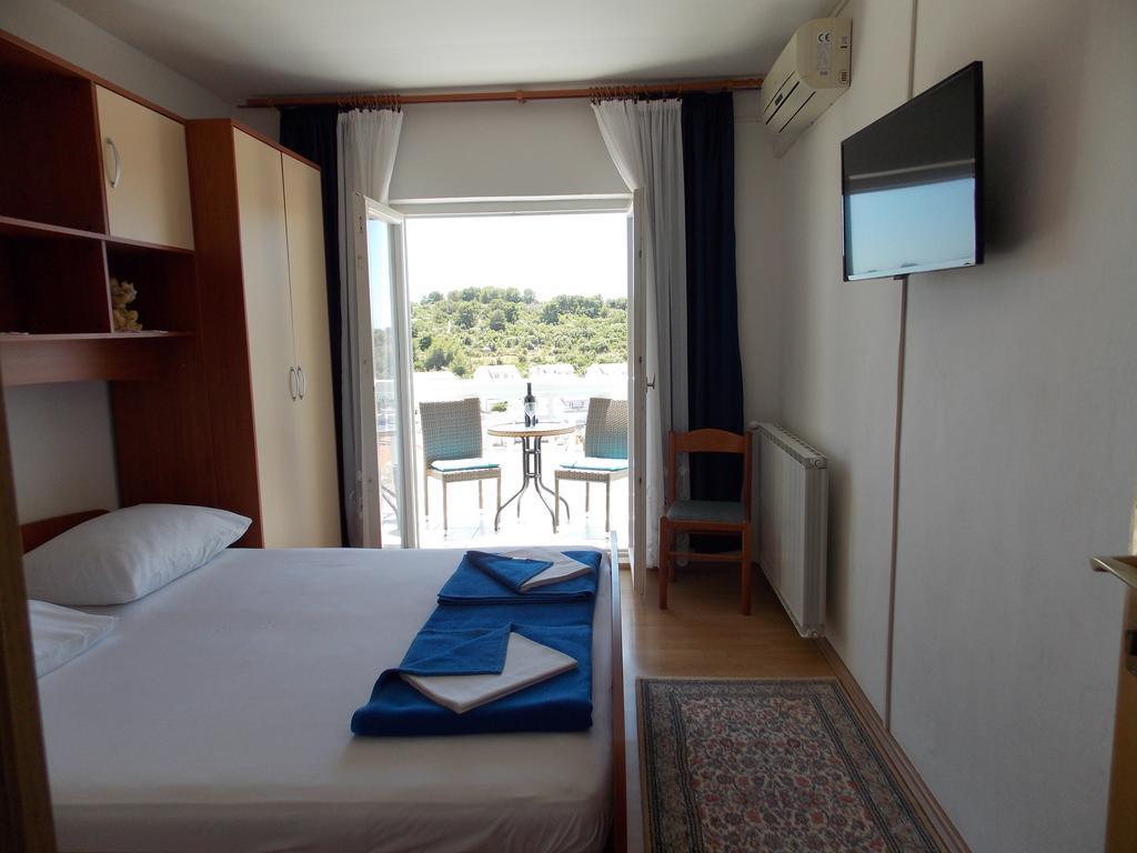 Apartments And Rooms Jasna Hvar Town Exterior foto