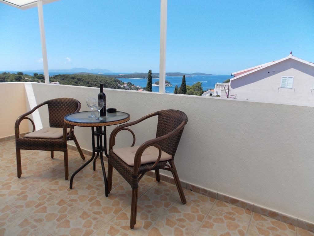 Apartments And Rooms Jasna Hvar Town Exterior foto